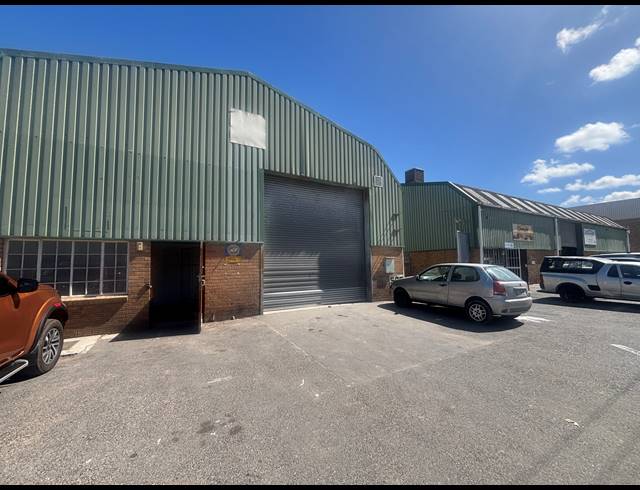 268M² WAREHOUSE TO LET IN PAROW EAST